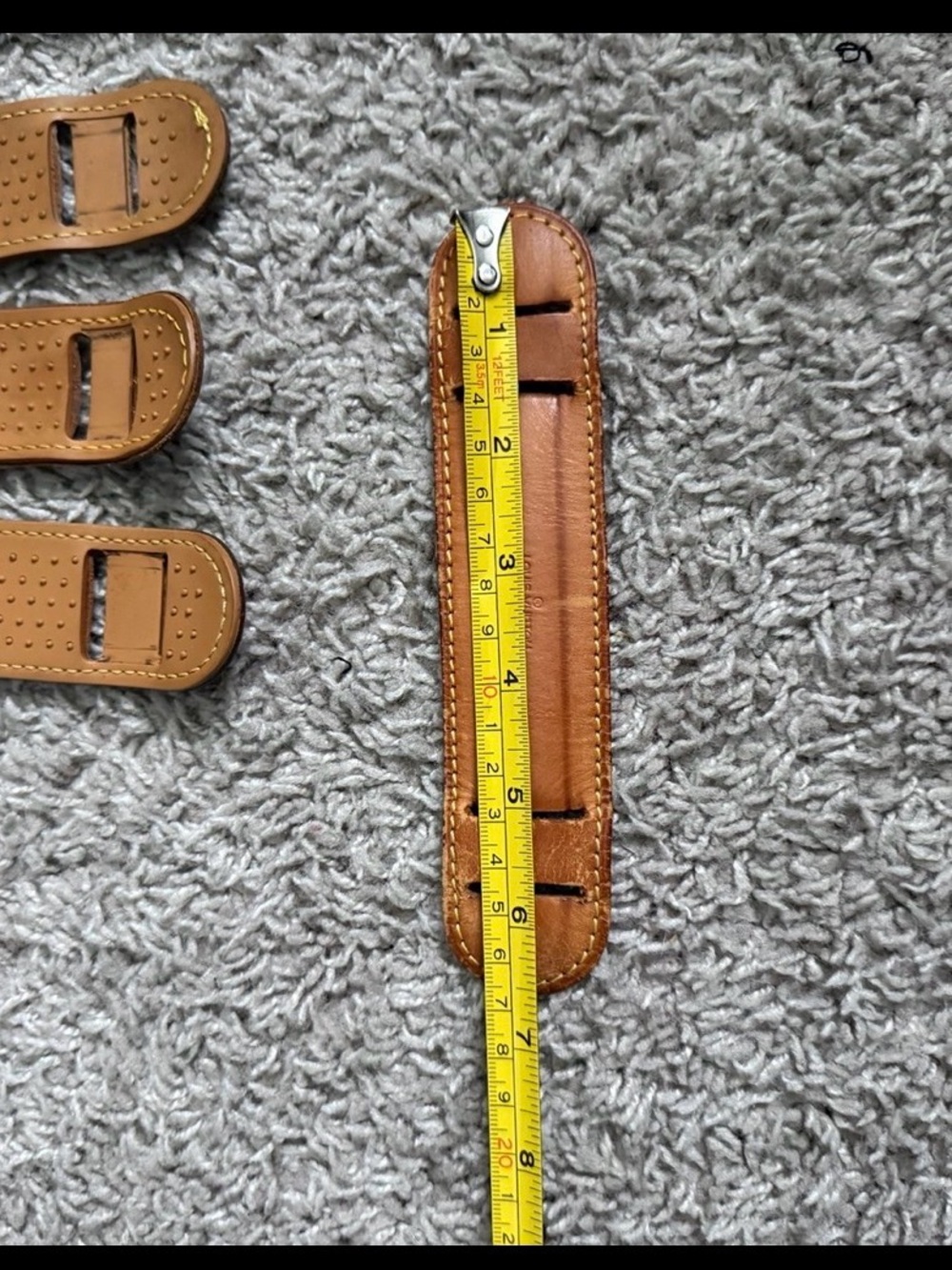 Louis Vuitton Strap pad A34 - Picture 9 of 11